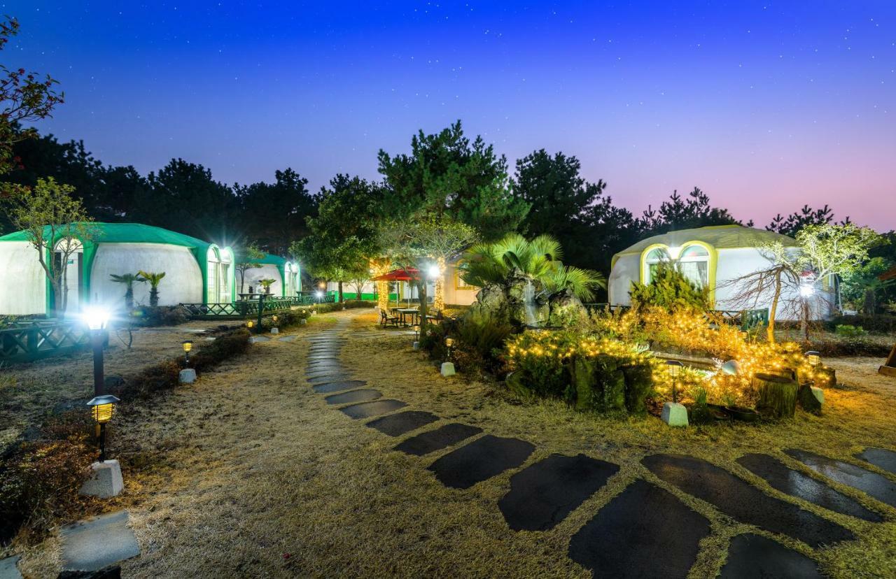 Domgrami Pension Seogwipo Bagian luar foto