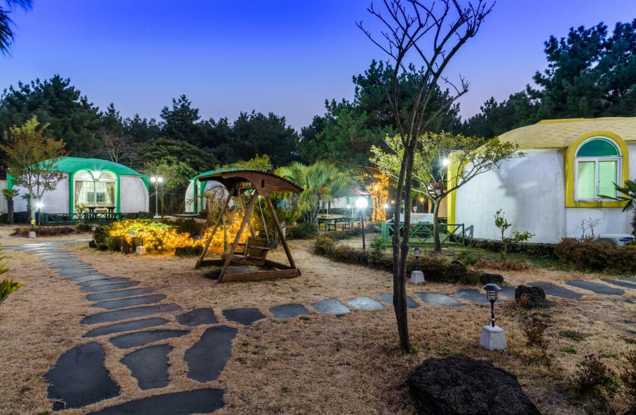 Domgrami Pension Seogwipo Bagian luar foto